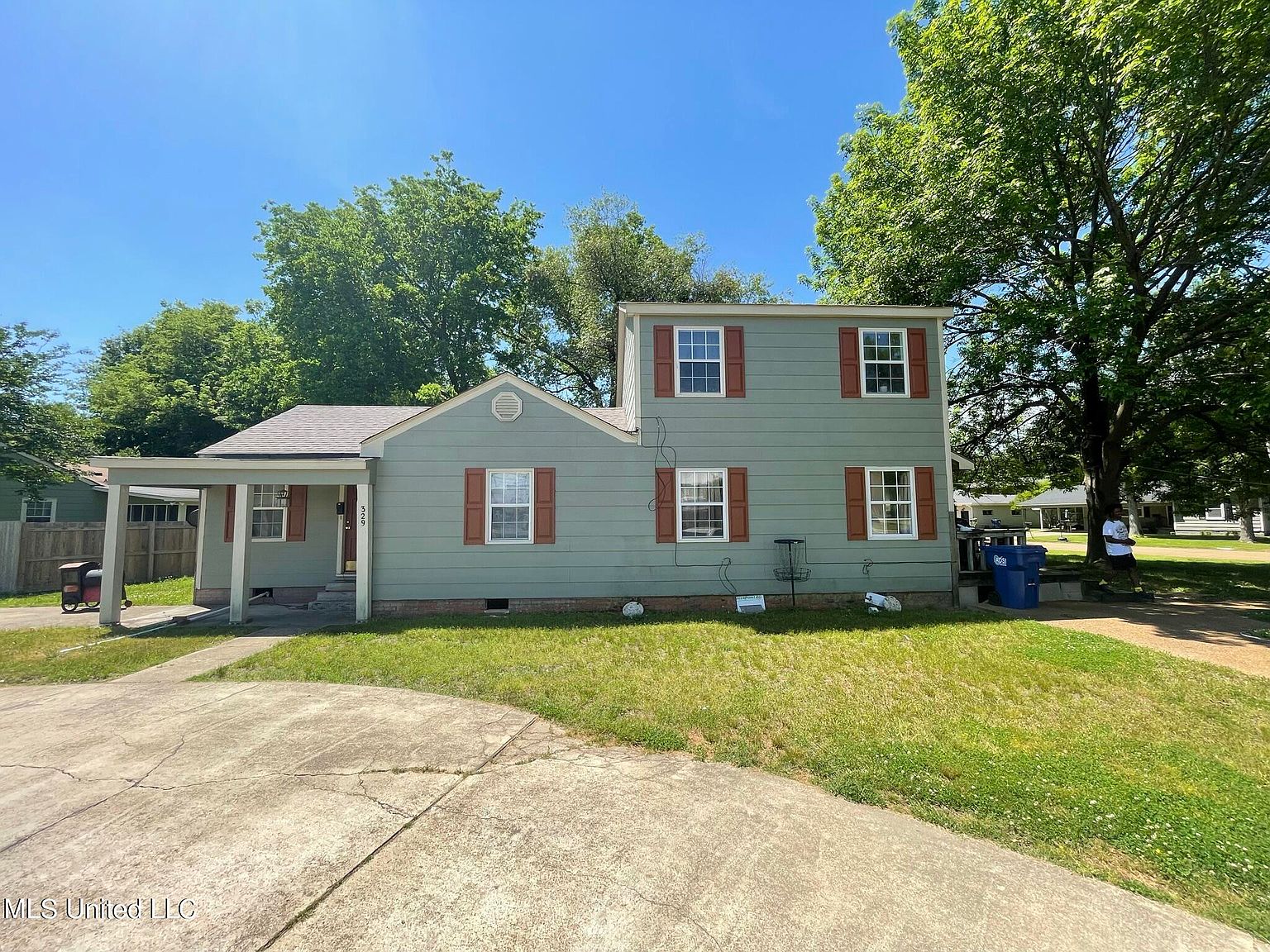 329 Shumate Cir, Cleveland, MS 38732 | Zillow