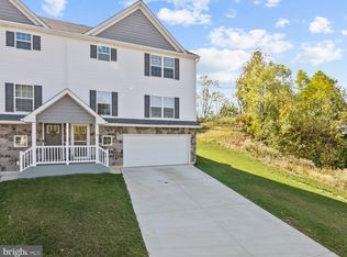 14 Rosalies Way, Temple, PA 19560