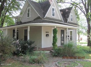 522 W Olive St, Columbus, KS 66725