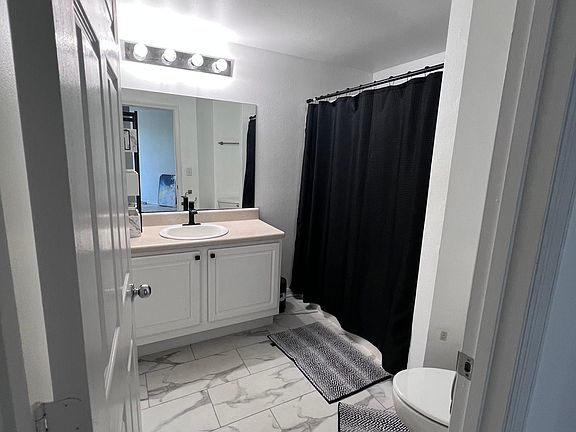 3rd image of 4751 Travini Cir Unit 202