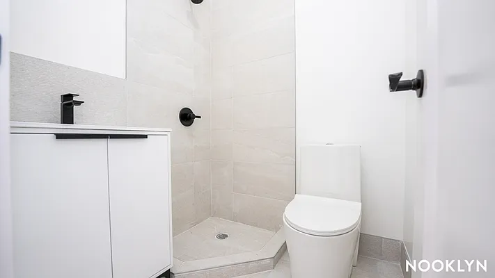 Rented by Nooklyn NYC LLC | media 10