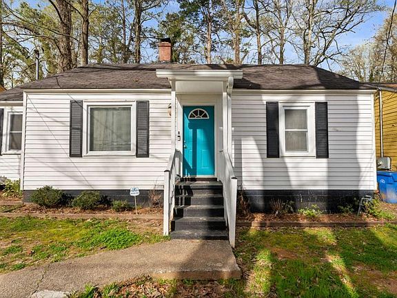 3rd image of 1337 Westmont Rd SW