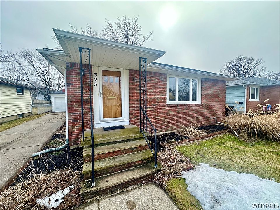 1st image of 325 Abbington Ave