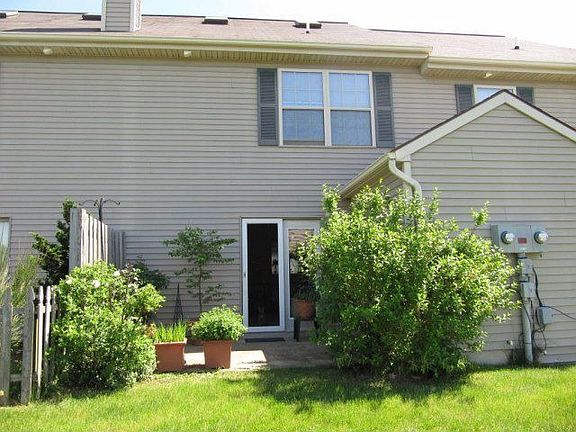 2nd image of 335 Meeting House Ln