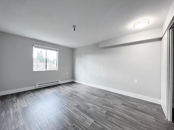 2nd image of 11501 15th Ave NE #308