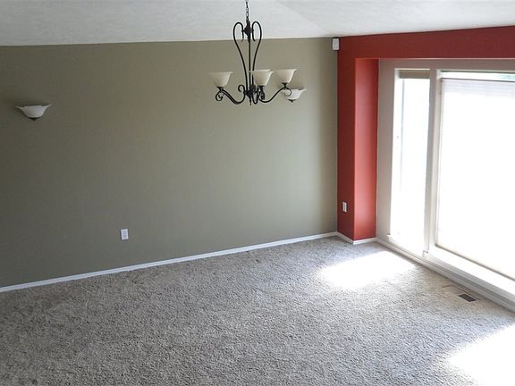 5th image of 18313 E Hermosa Cir