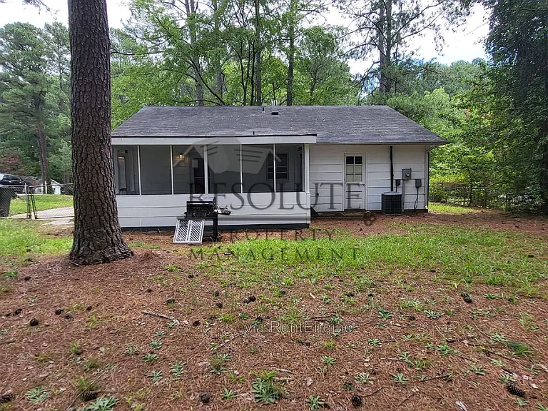 2420 Keith Dr — Photo 18