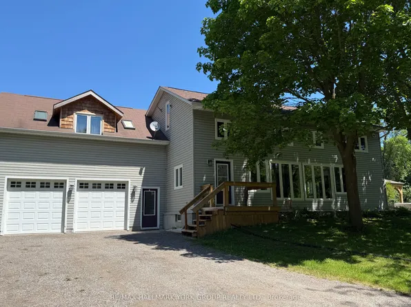 5768 Smith Blvd, Georgina, ON L0E 1A0