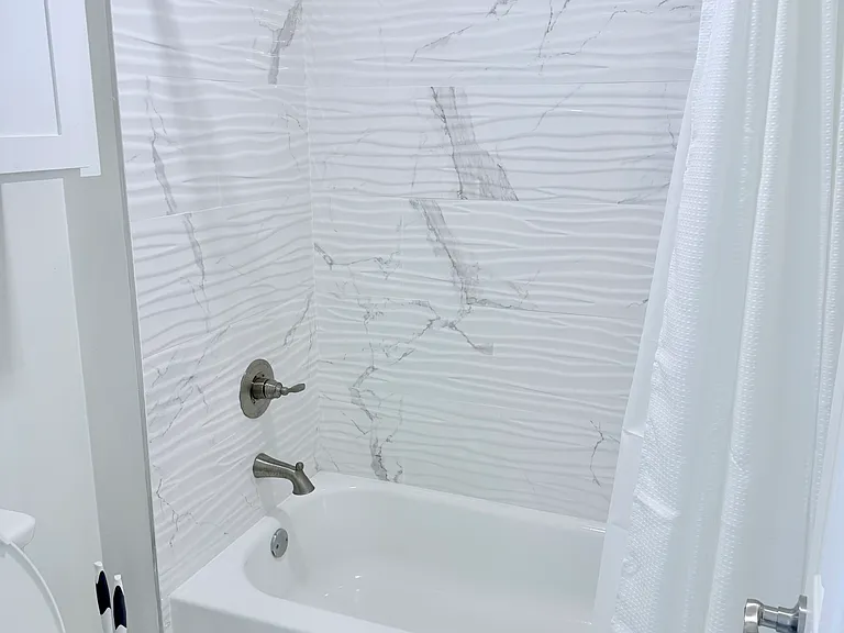114 Redbud Trl — Photo 8