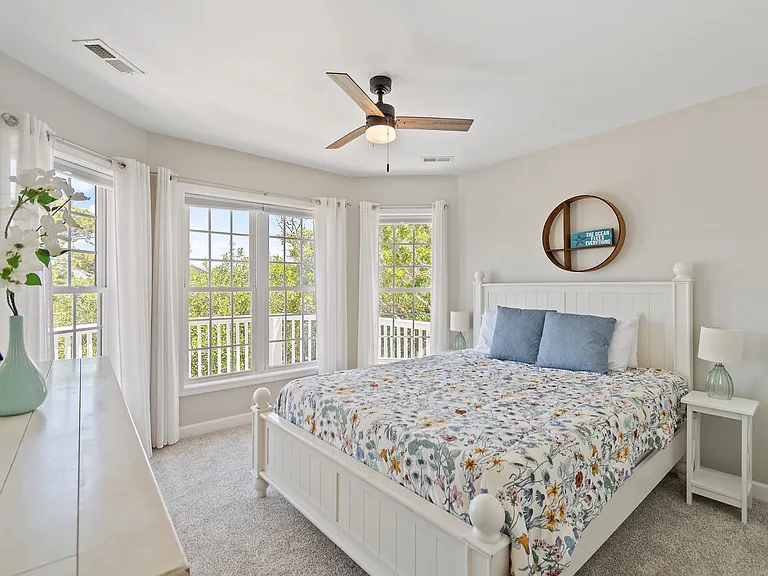 2219 E Pelican Dr — Photo 24