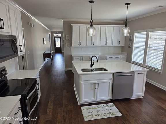 3rd image of 7291 Wind Dr