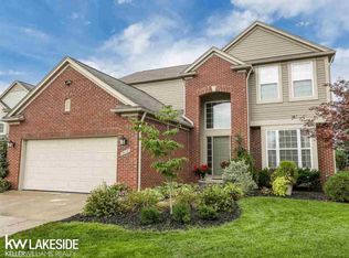 56431 Hastings Dr, Macomb, MI 48042