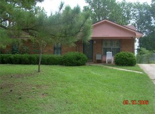 2702 Astoria Dr, Albany, GA 31701