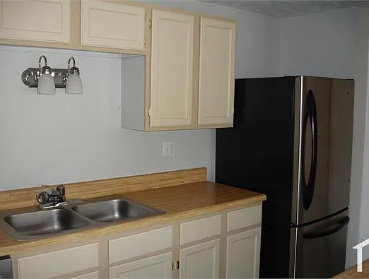 2 bed, 954 sqft, $1,495 — Photo 4