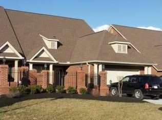 1470 Cottage Glen Ln, Maryville, TN 37801