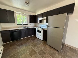 23 SE 10th St #8, Pendleton, OR 97801