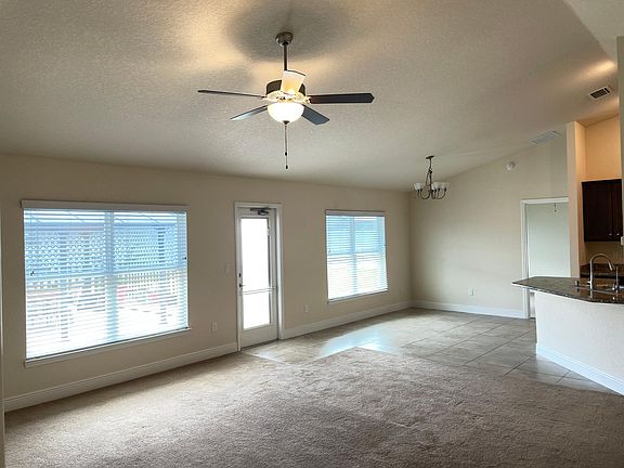5th image of 3984 SE 98th Pl