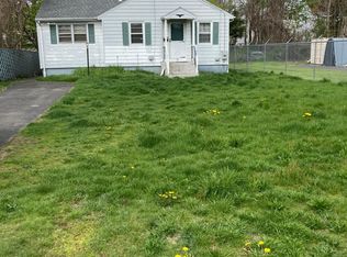 79 Pease Ave, Middletown, CT 06457