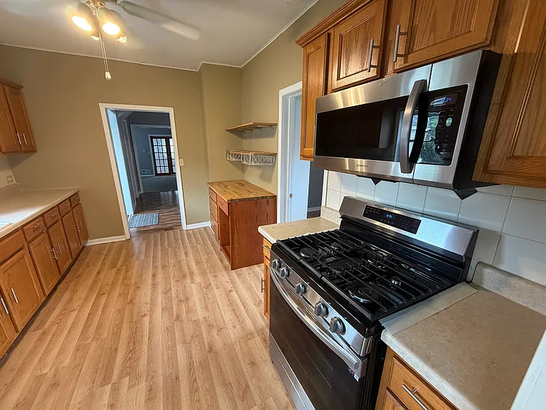 111 Buchanan St — Photo 3