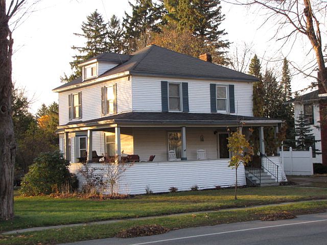 1st image of 74 Franklin St