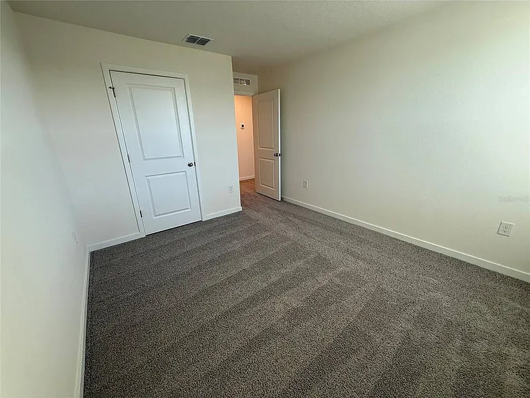 599 Preston Cove Dr — Photo 7