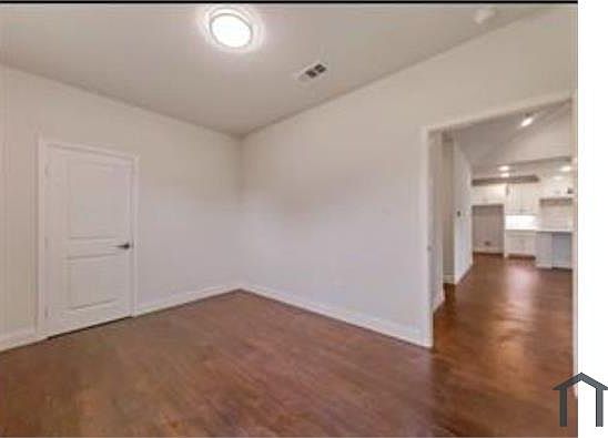 4th image of 2029 S Edgewood Ter