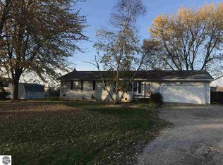 2657 E M 21, Saint Johns, MI 48879