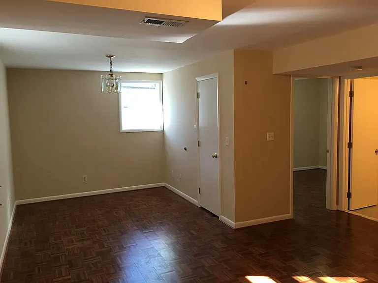 2712 Calgary Ave — Photo 16