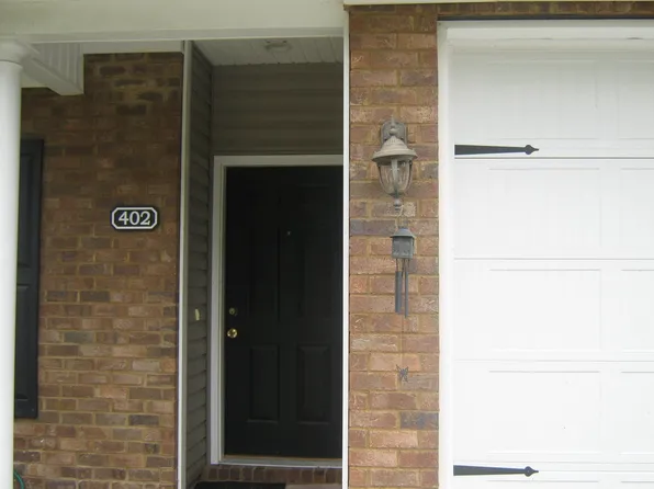 402 Kendal Ct, Savannah, GA 31419