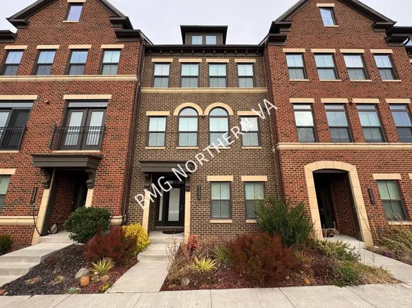 43339 Stadium Ter, Ashburn, VA 20148