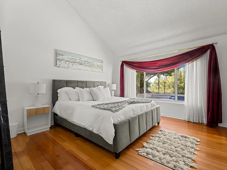 3258 Kirkham Dr — Photo 16