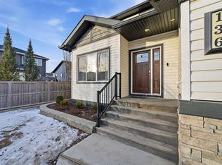 136 E Wildrose Cres, Strathmore, AB T1P0C9