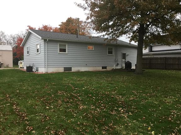 3rd image of 319 North Ave NE