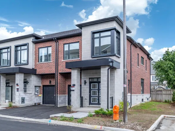 20 Observatory Way, Whitby, ON L1M 0M7