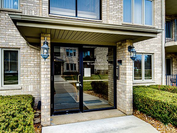 2nd image of 13953 W Leamington Dr Unit 1007