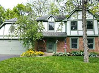 2405 Meadowcroft Ln, Maumee, OH 43537