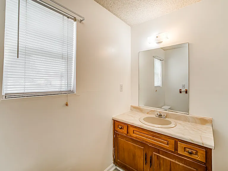 4355 E Paulding Dr — Photo 25