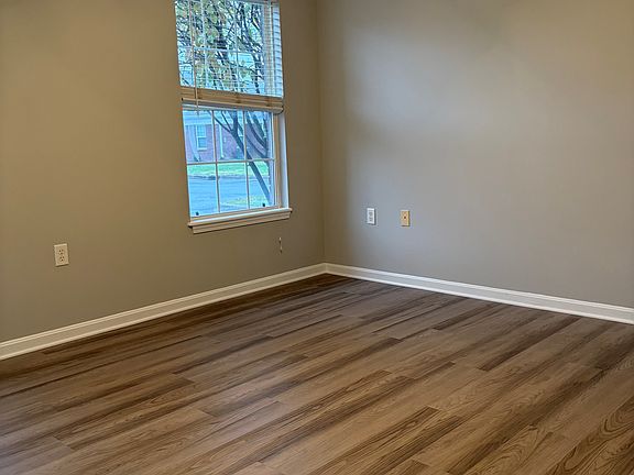 Front room/Living room