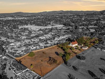 2261 Edgehill Rd #178-250-00, Vista, CA, 92084