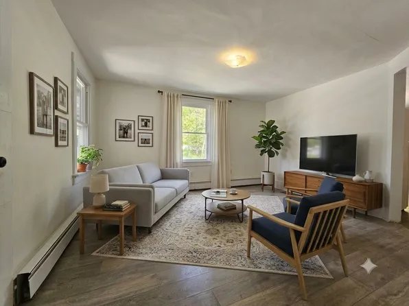 780 E Main St #2, Plymouth, PA 18651