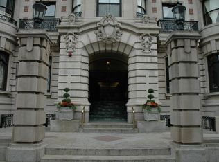 390 Commonwealth Ave APT 204, Boston, MA 02215