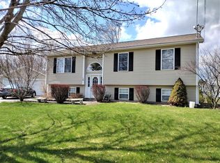 18 Alder Ln, Bangor, ME 04401