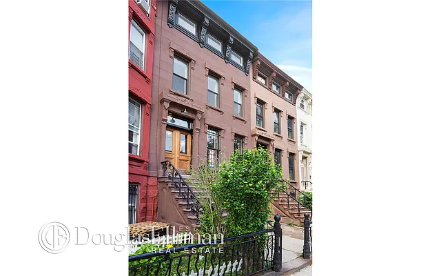 Rented by Douglas Elliman | media 11