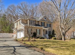 60 Shufelt Rd #1, South Walpole, MA 02071