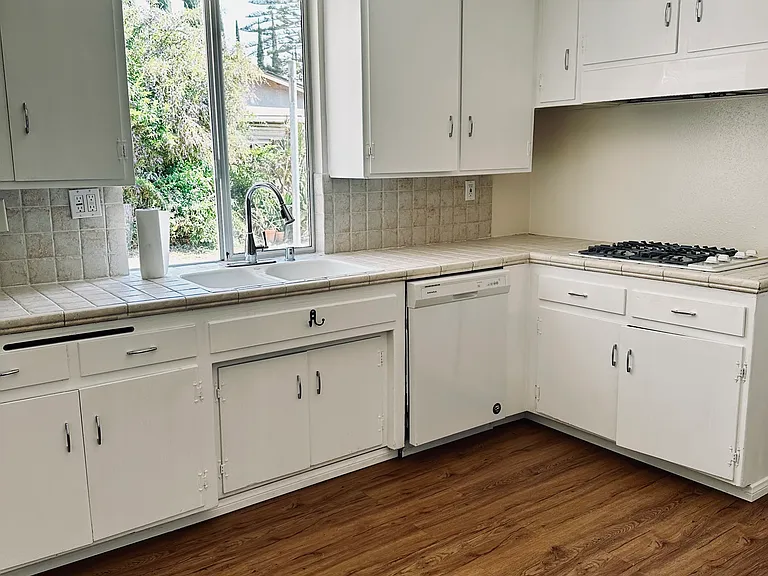 4191 Eve Rd — Photo 4