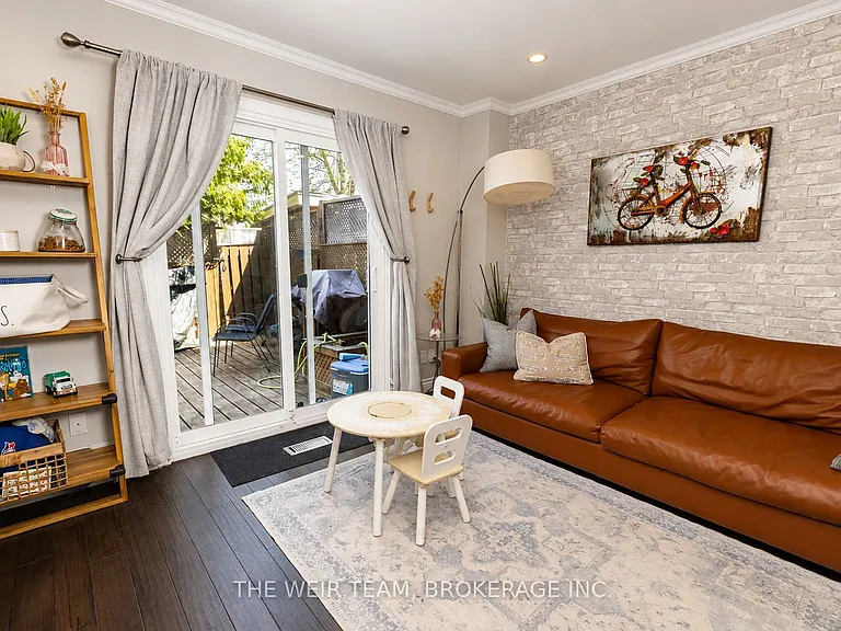 42 Torbrick Rd — Photo 6