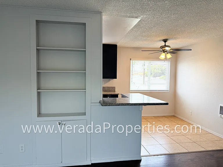 3514 Van Dyke Ave #8 — Photo 11