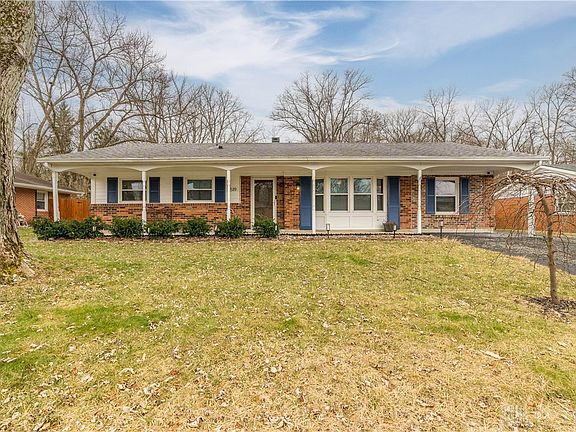 3rd image of 8519 Elmway Dr