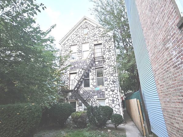 2243 S Sawyer Ave #3