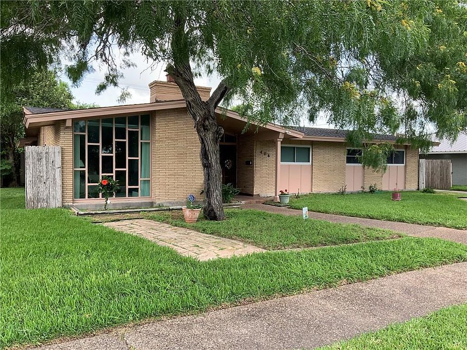 1st image of 406 Poenisch Dr